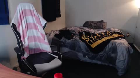 Kuggy online show from 04/10/26, 10:47