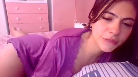 KUMA -Tw  SweetKuma online show from 11/24/25, 05:45