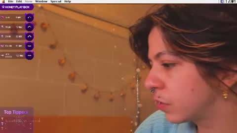 Snapshot of kuntboyzworld chatting on 07/13/26, 03:04 Krypto hethey online show from 07/13/26, 03:04