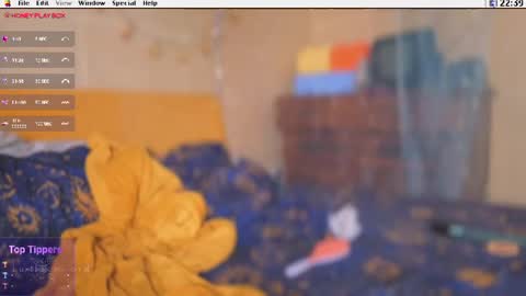 Snapshot of kuntboyzworld chatting on 07/27/26, 08:38 Krypto hethey online show from 07/27/26, 08:38