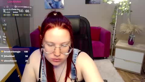 kuri_u online show from 03/28/26, 07:46