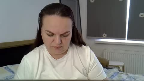 kurkuma_ online show from 04/28/26, 02:00