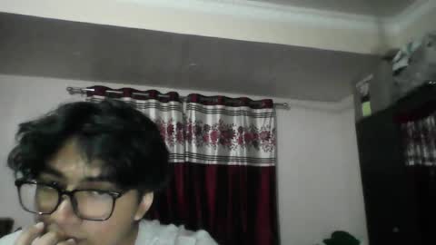 Snapshot of kurosaki_bankai chatting on 05/11/26, 03:51 kurosaki_bankai online show from 05/11/26, 03:51