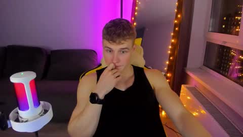 kurt_hanssen online show from 11/19/25, 04:51