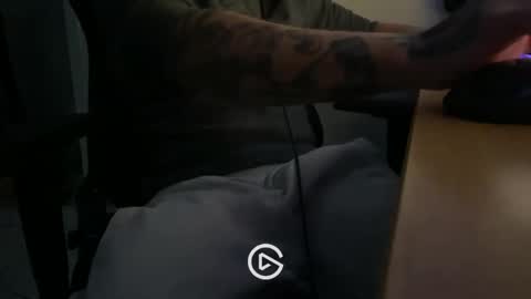 kush03100 online show from 01/17/25, 07:16