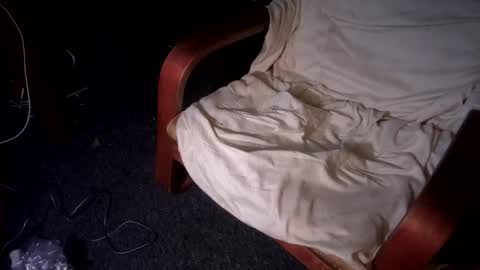 Snapshot of kutalongov chatting on 09/20/25, 02:45 kutalongov online show from 09/20/25, 02:45