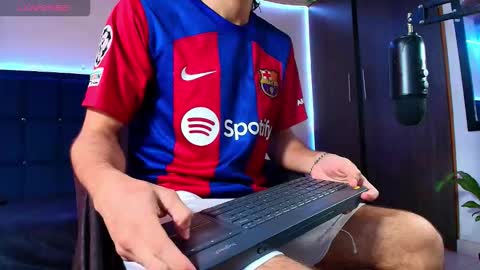 Snapshot of kuzzcoo chatting on 09/28/25, 08:36 kuzzcoo online show from 09/28/25, 08:36