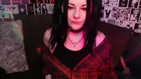 Kvopa online show from 11/18/25, 08:08