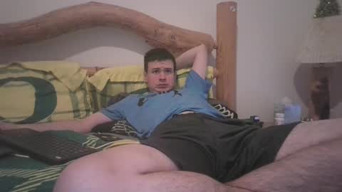 Snapshot of kwahrens22 chatting on 03/02/25, 01:04 Kenji online show from 03/02/25, 01:04