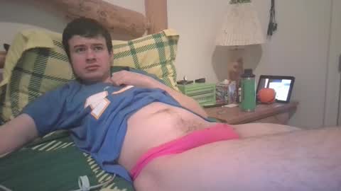 Snapshot of kwahrens22 chatting on 10/18/25, 01:52 Kenji online show from 10/18/25, 01:52