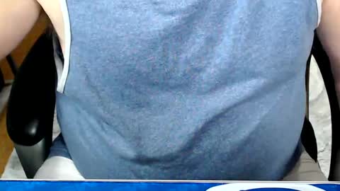 Snapshot of kwib34 chatting on 10/19/25, 09:54 kwib34 online show from 10/19/25, 09:54