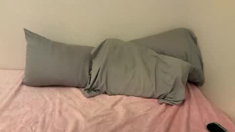 kyky online show from 04/05/26, 03:20