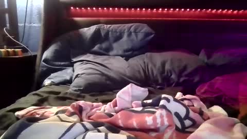 Snapshot of kyl3baron3 chatting on 02/20/25, 06:24 kyl3baron3 online show from 02/20/25, 06:24