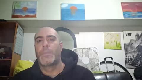 Snapshot of kyle67527 chatting on 11/28/25, 03:14 kyle67527 online show from 11/28/25, 03:14