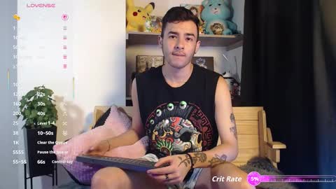 Snapshot of kyle_bratz chatting on 10/10/25, 07:46 kyle online show from 10/10/25, 07:46