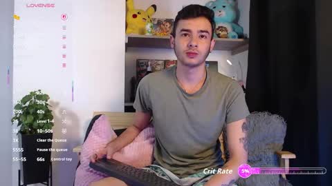 Snapshot of kyle_bratz chatting on 10/13/25, 06:41 kyle online show from 10/13/25, 06:41