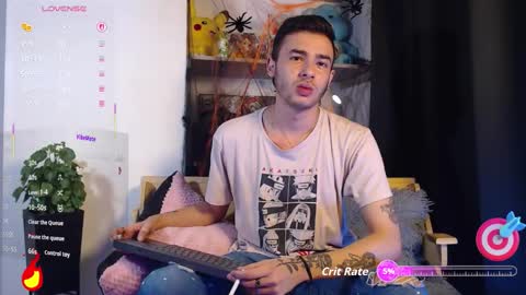 Snapshot of kyle_bratz chatting on 10/17/25, 02:48 kyle online show from 10/17/25, 02:48