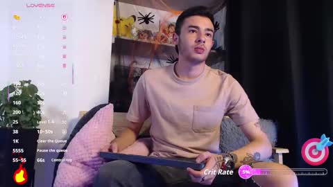 Snapshot of kyle_bratz chatting on 10/19/25, 09:37 kyle online show from 10/19/25, 09:37