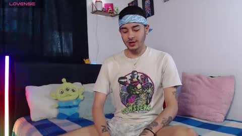 Snapshot of kyle_bratz chatting on 01/11/26, 04:45 kyle online show from 01/11/26, 04:45