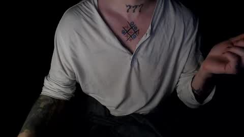 Snapshot of kyle_tattoo chatting on 03/02/26, 02:58 kyle online show from 03/02/26, 02:58