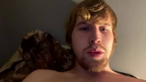 Snapshot of kylelovepussy69 chatting on 02/01/25, 01:02 kylelovepussy69 online show from 02/01/25, 01:02