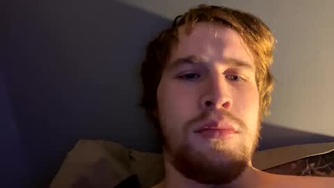 Snapshot of kylelovepussy69 chatting on 02/02/25, 04:00 kylelovepussy69 online show from 02/02/25, 04:00