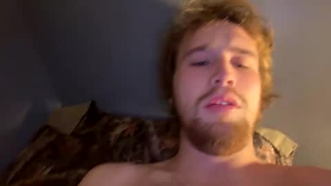 Snapshot of kylelovepussy69 chatting on 02/05/25, 10:19 kylelovepussy69 online show from 02/05/25, 10:19