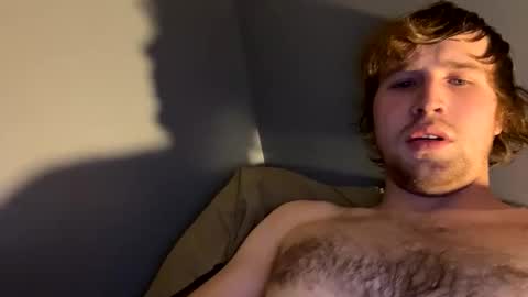 Snapshot of kylelovepussy69 chatting on 02/26/25, 07:49 kylelovepussy69 online show from 02/26/25, 07:49
