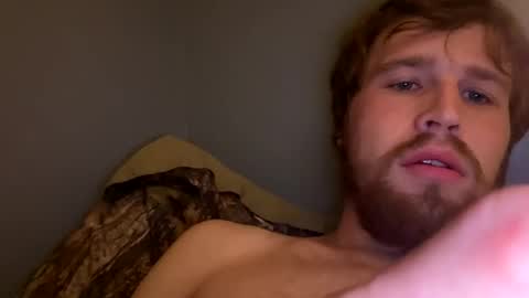 Snapshot of kylelovepussy69 chatting on 09/19/25, 09:11 kylelovepussy69 online show from 09/19/25, 09:11