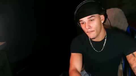 Snapshot of kylewhitedgs chatting on 12/12/24, 04:26 KyleWhiteDGS online show from 12/12/24, 04:26