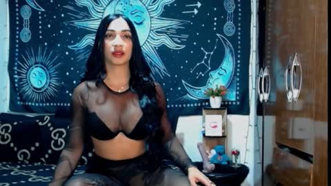 kylie online show from 10/12/25, 07:46