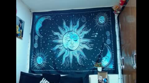 Snapshot of kylie_capricorn chatting on 11/28/25, 09:50 kylie online show from 11/28/25, 09:50