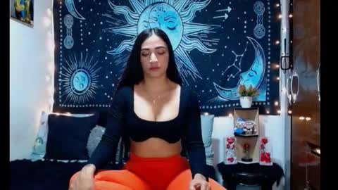 kylie online show from 03/18/26, 08:45