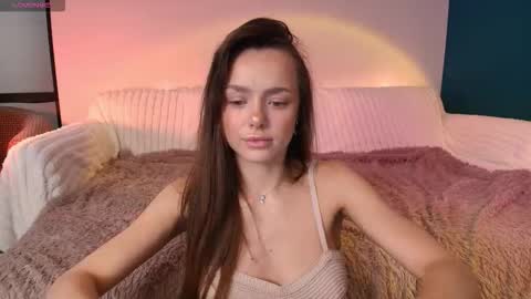 Snapshot of kylie_desire chatting on 09/27/25, 03:22 Kylie online show from 09/27/25, 03:22