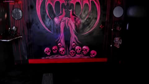 Snapshot of kylie_foxx1 chatting on 05/19/26, 01:56 submissive demon Please help me to reach 500 thumbs up online show from 05/19/26, 01:56