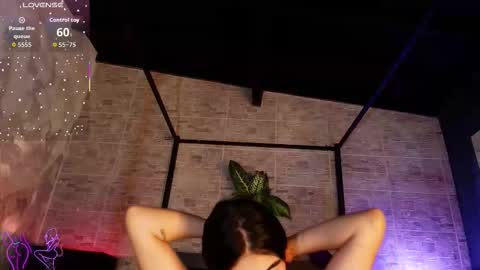 Kylie  online show from 11/15/25, 07:43