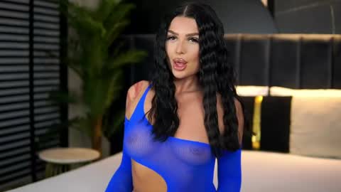 Kylie online show from 04/09/26, 07:41