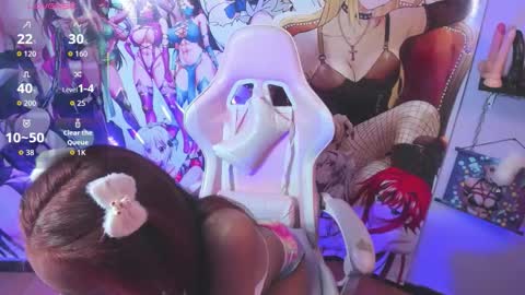 Snapshot of kylie_moan chatting on 11/12/25, 12:22 KYLIE online show from 11/12/25, 12:22