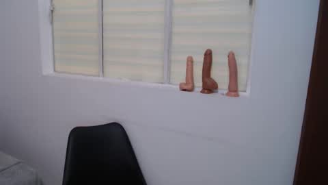 Melissa online show from 02/08/25, 04:14