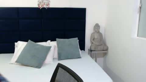 Melissa online show from 09/20/25, 09:43