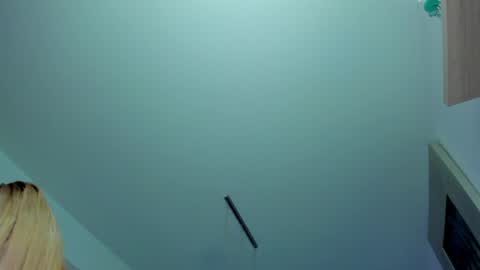 Snapshot of kylieety chatting on 01/05/25, 07:07 KYLIE online show from 01/05/25, 07:07