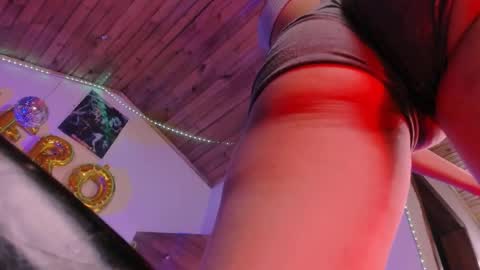   online show from 03/25/26, 11:55