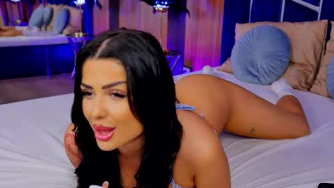 Snapshot of kyliekroftt chatting on 11/22/25, 09:14 Jenny online show from 11/22/25, 09:14