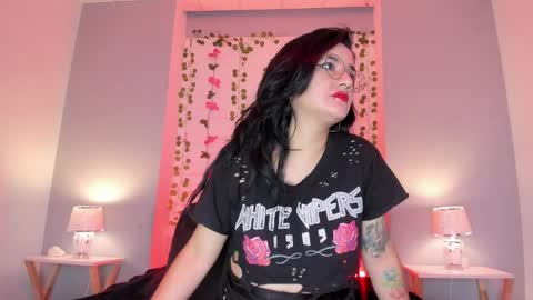 K Y L I E online show from 01/22/25, 11:34