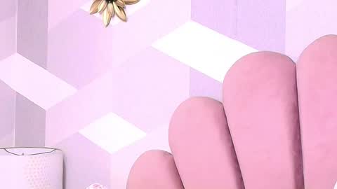 Kylie jl online show from 10/28/25, 11:36