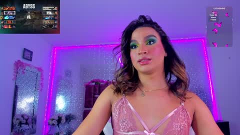 Snapshot of kylievictoria_ chatting on 01/29/25, 04:47 Kylie online show from 01/29/25, 04:47