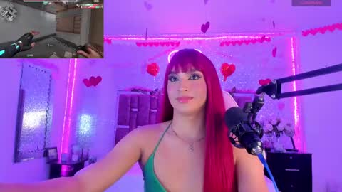 Snapshot of kylievictoria_ chatting on 02/14/25, 05:09 Kylie online show from 02/14/25, 05:09