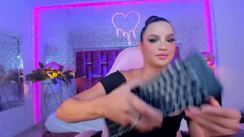 Snapshot of kylievictoria_ chatting on 10/10/25, 05:06 Kylie online show from 10/10/25, 05:06