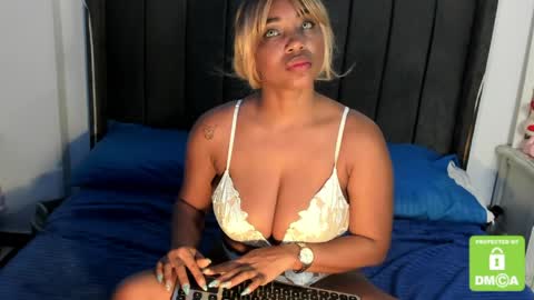 kylie white boobs online show from 04/09/26, 10:59