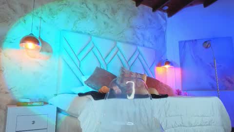 Snapshot of kylle_2050 chatting on 02/06/26, 11:35 Kyle online show from 02/06/26, 11:35